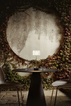 ACCORDEON BATTERY TABLE